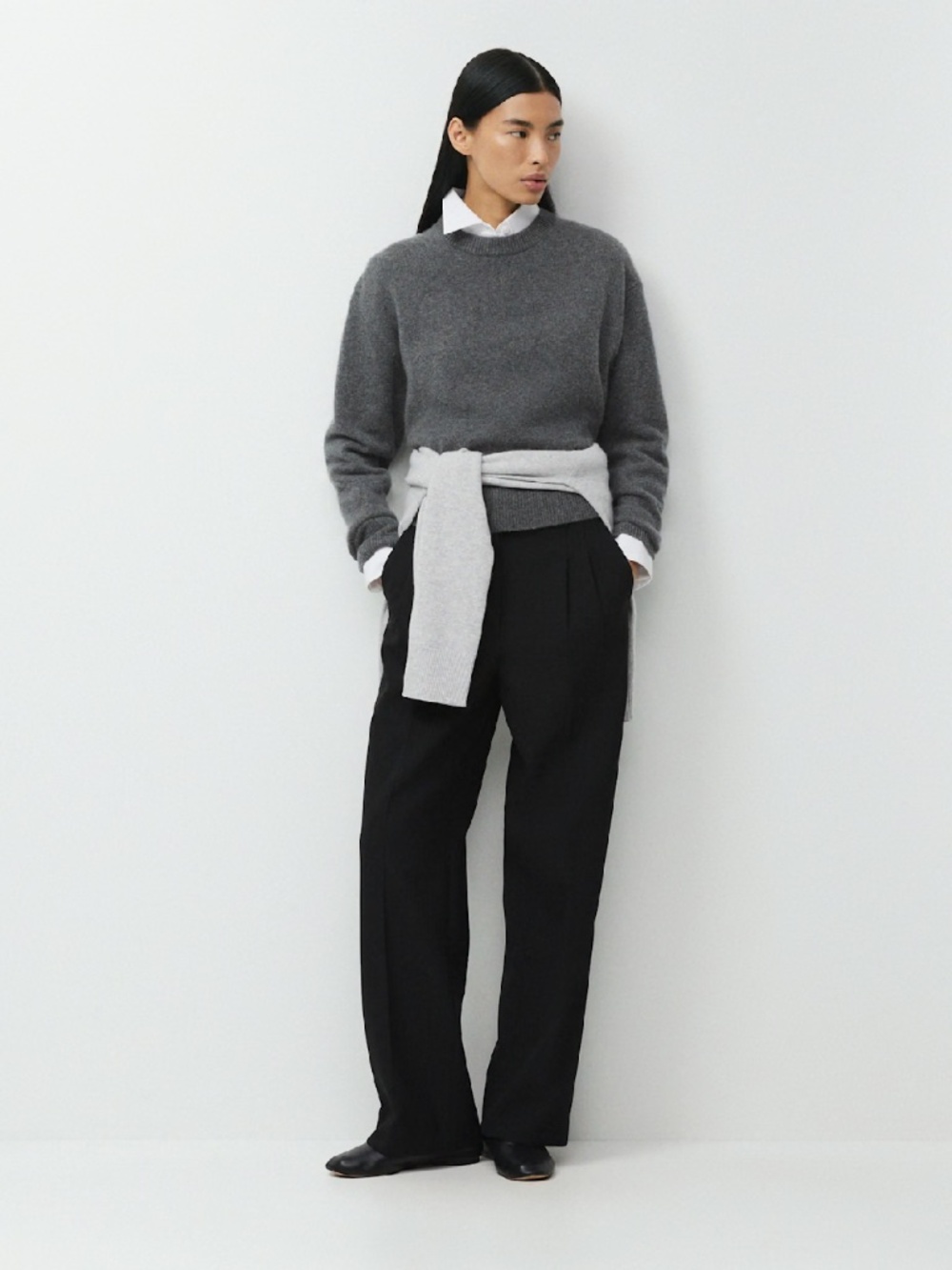Aritzia Wilfred The Effortless Pant Women's Size 8 Black Slacks Straight Leg (I)
